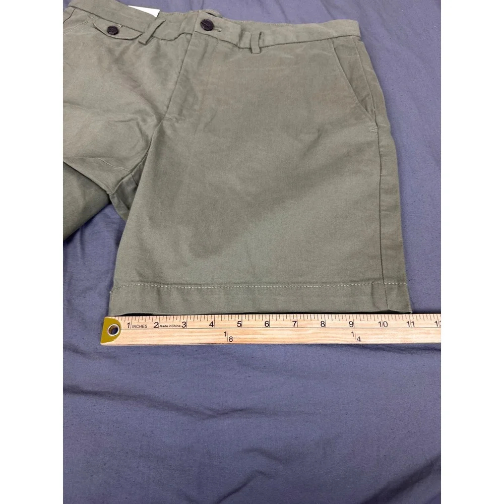 Banana Republic Lived-In 7 Inch Chino Shorts Mens 33(35) Olive Green Stretch NWT